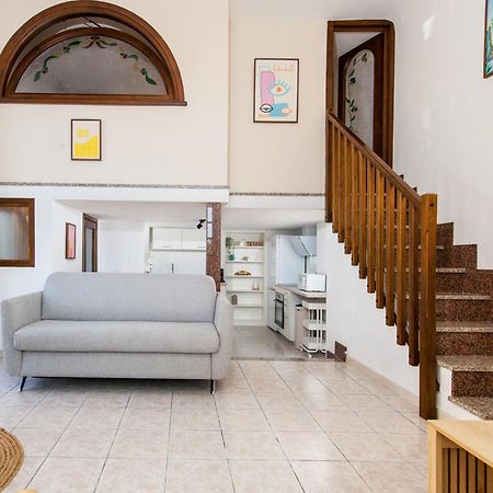 Oliviers -Agreable 2 Pieces Dans Maison Bourgeoise Menton Dış mekan fotoğraf