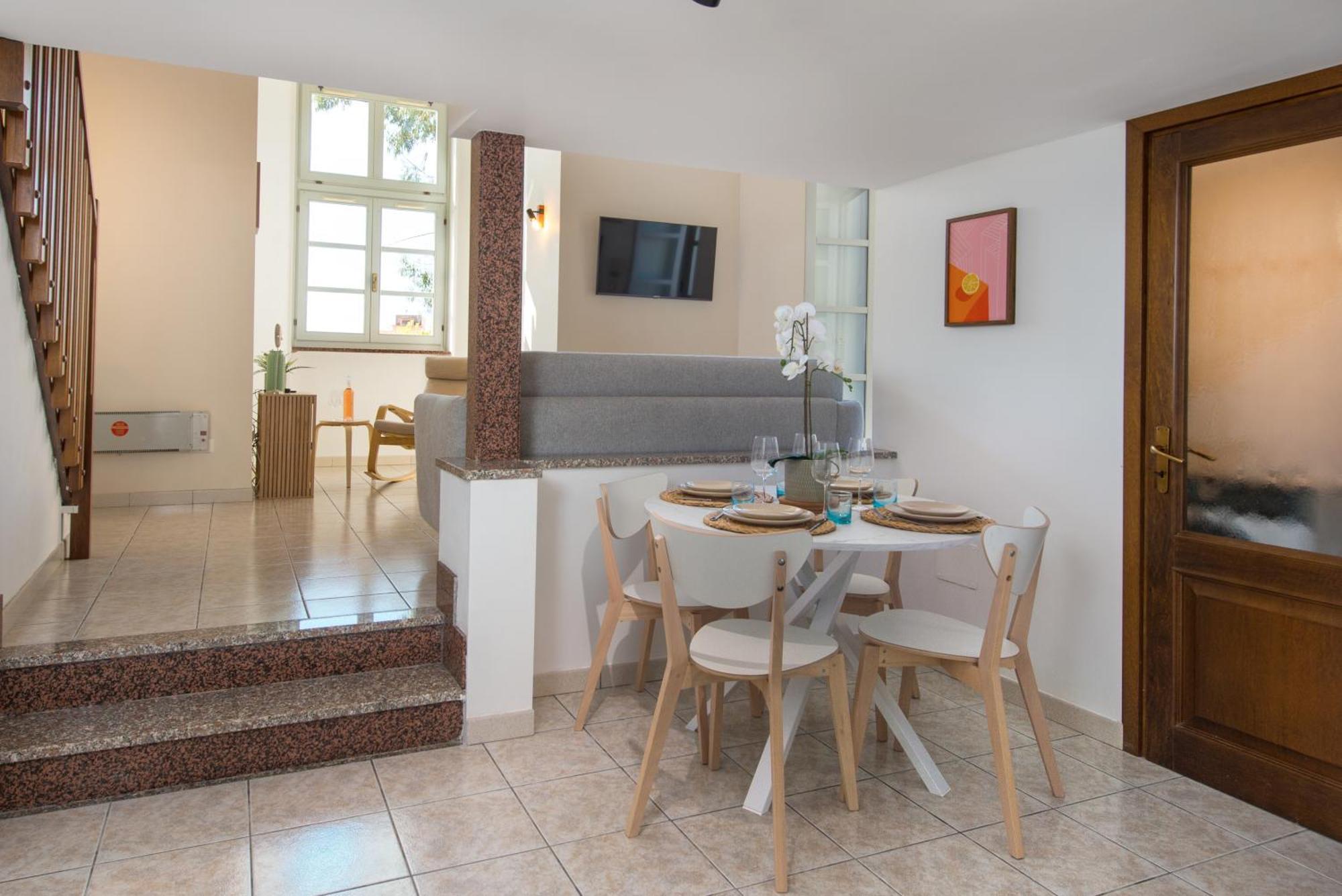 Oliviers -Agreable 2 Pieces Dans Maison Bourgeoise Menton Dış mekan fotoğraf