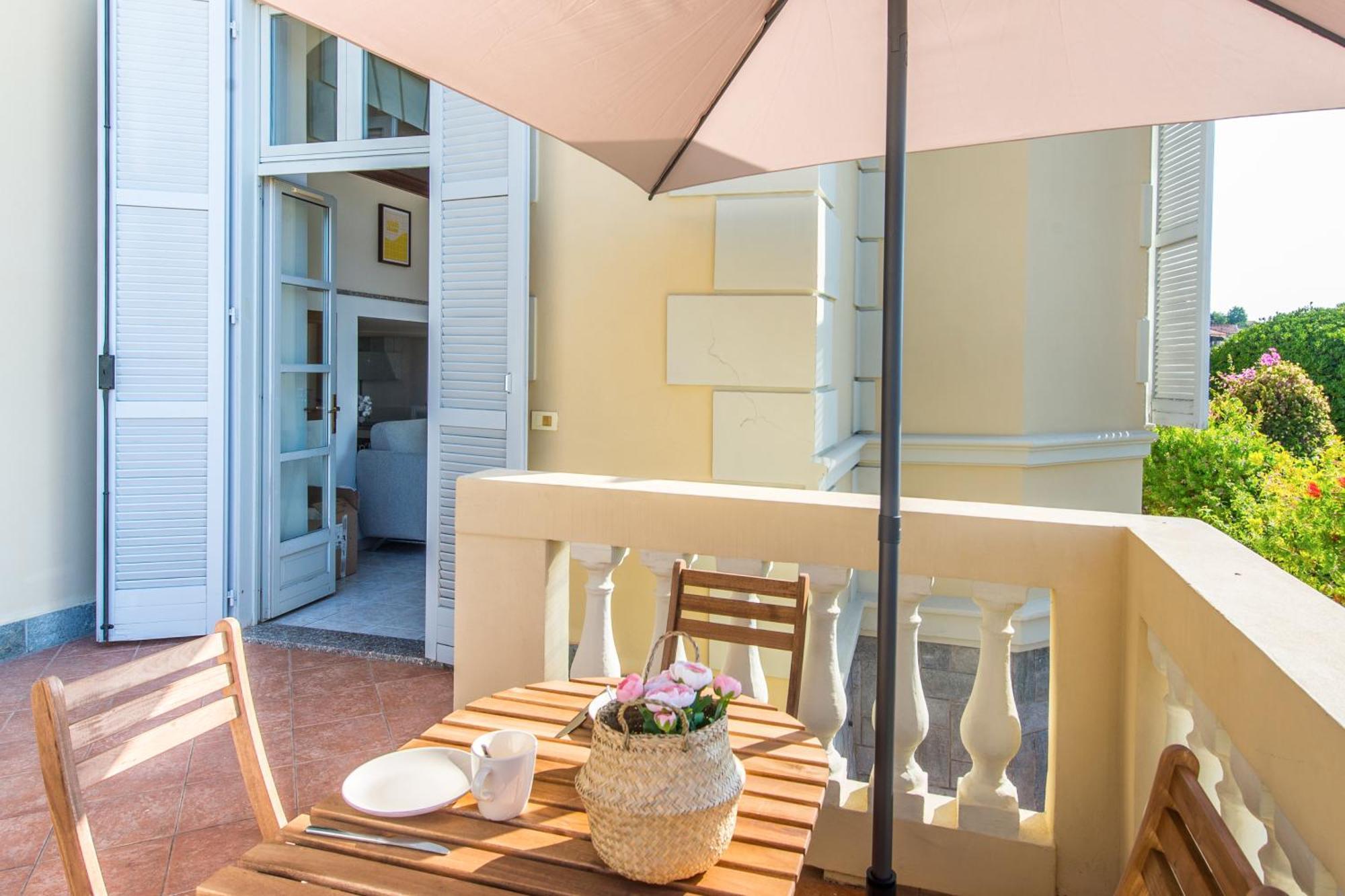 Oliviers -Agreable 2 Pieces Dans Maison Bourgeoise Menton Dış mekan fotoğraf
